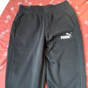 Men’s black puma sweat pants size small. Brand new